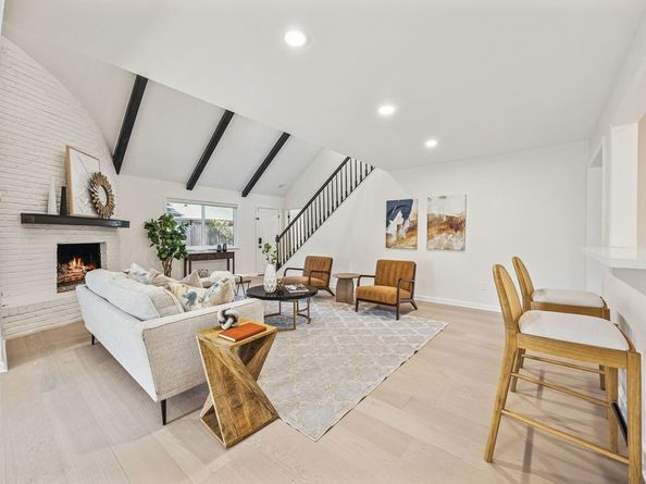 10203 Meadow Lake Lane, Houston TX 77042