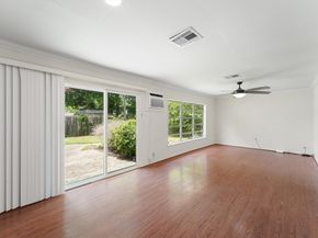 5826 Belmark Street, Houston TX 77033