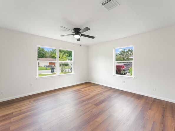 5826 Belmark Street, Houston TX 77033