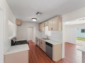 5826 Belmark Street, Houston TX 77033