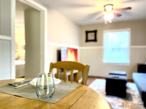 338 Cortlandt Street, Houston TX 77007