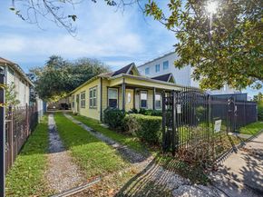 338 Cortlandt Street, Houston TX 77007