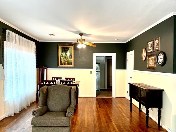 338 Cortlandt Street, Houston TX 77007