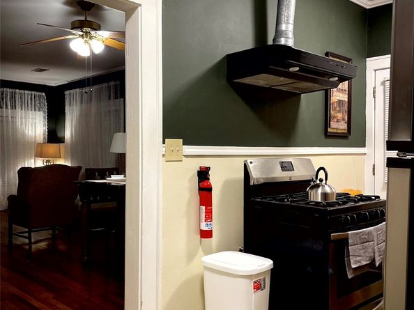 338 Cortlandt Street, Houston TX 77007