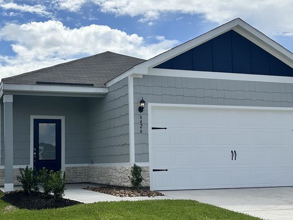 6426 Winter Elm Street, Houston TX 77048