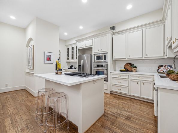 2314 Park Street, Houston TX 77019