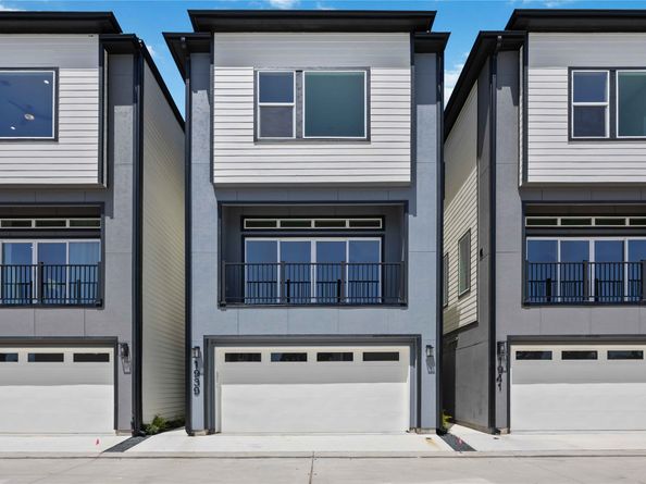 1935 Knoll Square Drive, Houston TX 77080