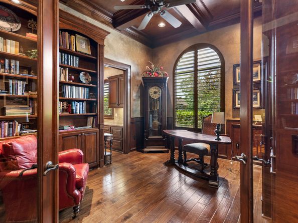 38 Post Shadow Estate Drive, Spring TX 77389