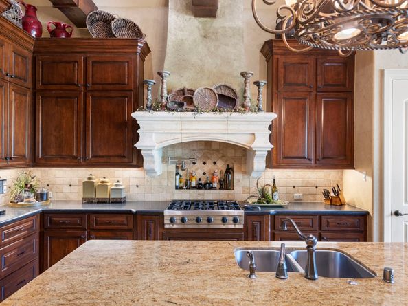 38 Post Shadow Estate Drive, Spring TX 77389