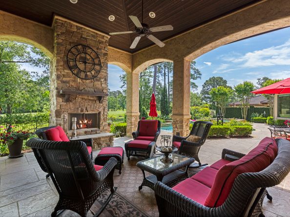 38 Post Shadow Estate Drive, Spring TX 77389