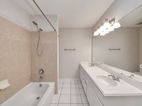 70 N Lace Arbor Drive, The Woodlands TX 77382