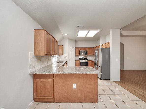 70 N Lace Arbor Drive, The Woodlands TX 77382