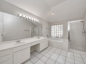 70 N Lace Arbor Drive, The Woodlands TX 77382