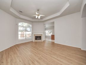 70 N Lace Arbor Drive, The Woodlands TX 77382