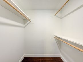 1909 Brun Street 16, Houston TX 77019