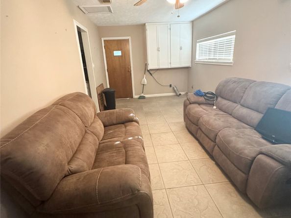 3012 Melbourne Street, Houston TX 77026