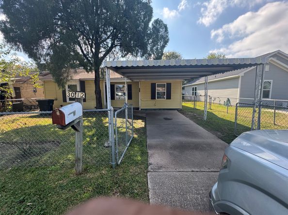 3012 Melbourne Street, Houston TX 77026