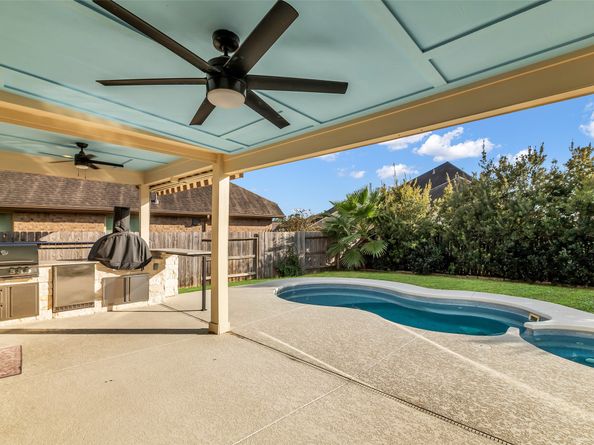 2645 Ivy Wood Lane, Conroe TX 77385