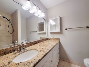 10276 Briar Forest Drive 25, Houston TX 77042