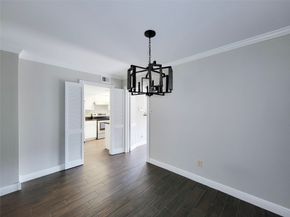 10276 Briar Forest Drive 25, Houston TX 77042