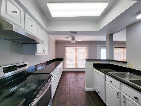 10276 Briar Forest Drive 25, Houston TX 77042