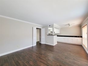 10276 Briar Forest Drive 25, Houston TX 77042