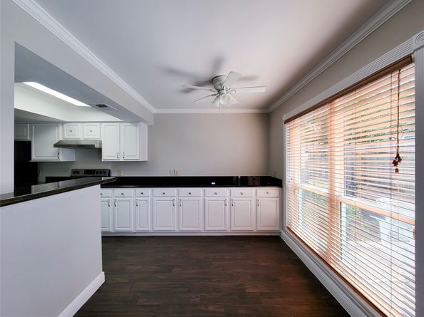 10276 Briar Forest Drive 25, Houston TX 77042