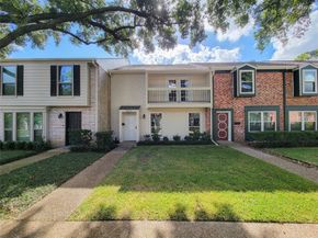 10276 Briar Forest Drive 25, Houston TX 77042