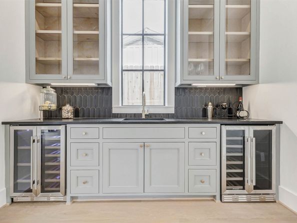 6911 Hartland Avenue, Houston TX 77055