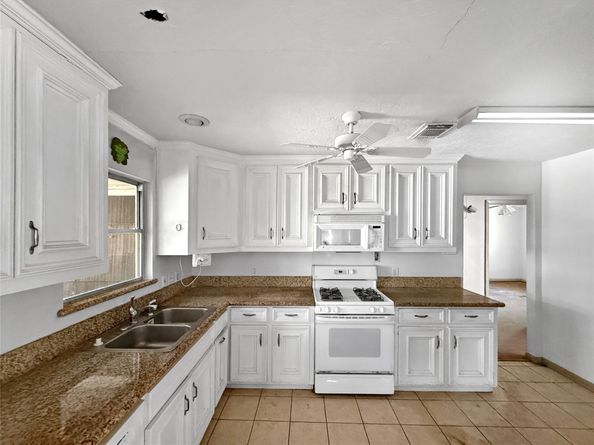 3026 Fairhope Street, Houston TX 77025