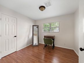 5914 Darnell Street, Houston TX 77074