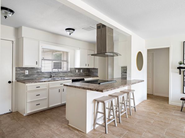 5914 Darnell Street, Houston TX 77074