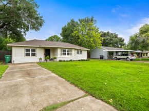 5914 Darnell Street, Houston TX 77074