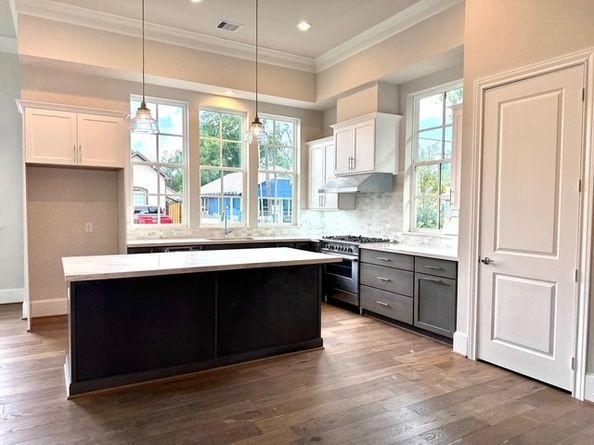 606 Delmar, Houston TX 77023