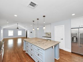 509 Vincent Street, Houston TX 77009