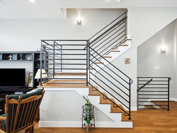 4618 La Branch Street, Houston TX 77004