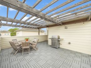 4618 La Branch Street, Houston TX 77004