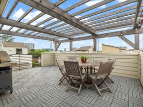 4618 La Branch Street, Houston TX 77004