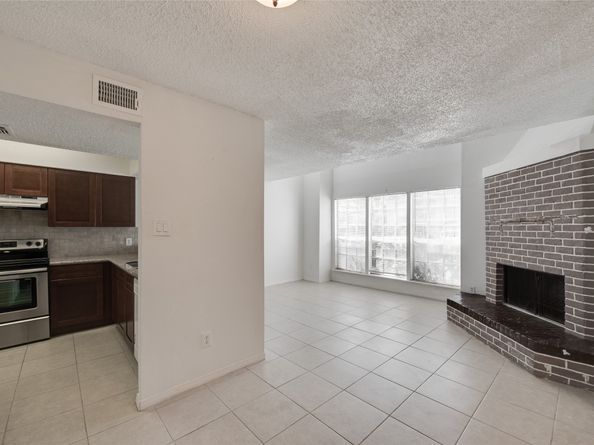 2800 Jeanetta Street 908, Houston TX 77063