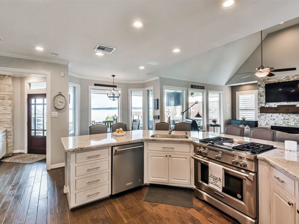 19022 Vantage View Lane, Houston TX 77346