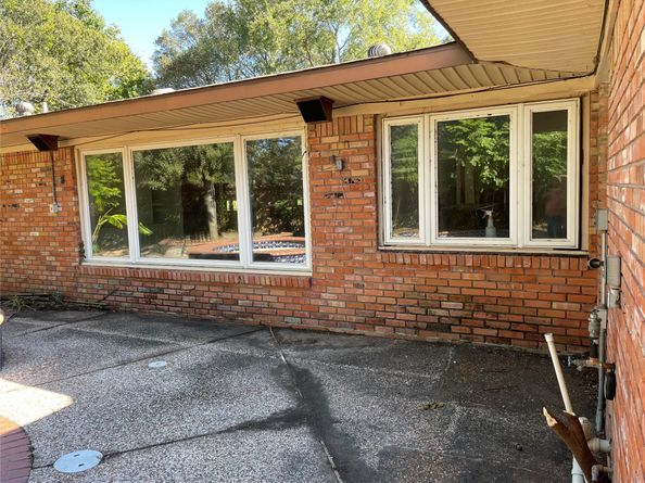 3510 N Braeswood Boulevard, Houston TX 77025