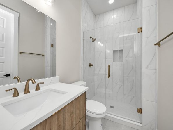 2014 Blodgett Street, Houston TX 77004