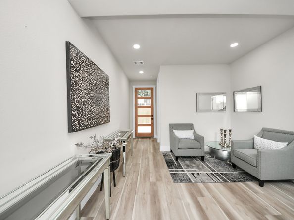 2014 Blodgett Street, Houston TX 77004