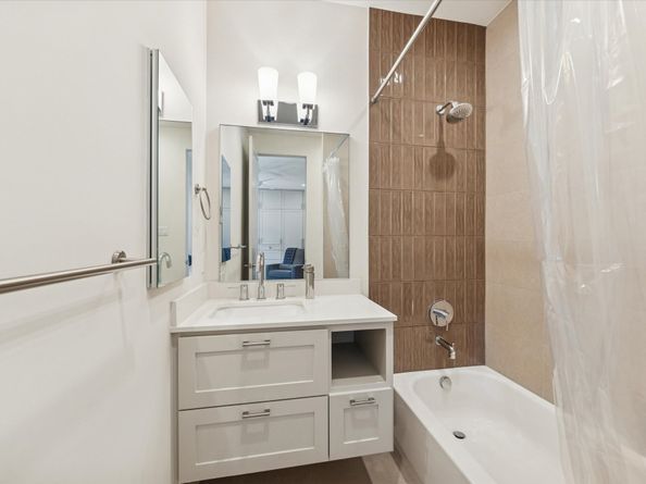 1823 Arlington Street, Houston TX 77008