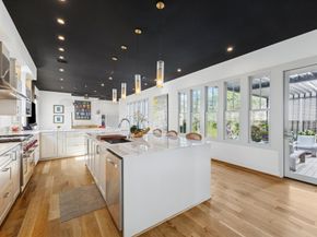 1823 Arlington Street, Houston TX 77008