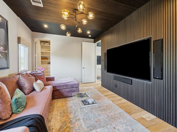 1823 Arlington Street, Houston TX 77008