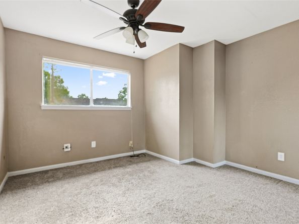 11727 Gardenglen Drive, Houston TX 77070