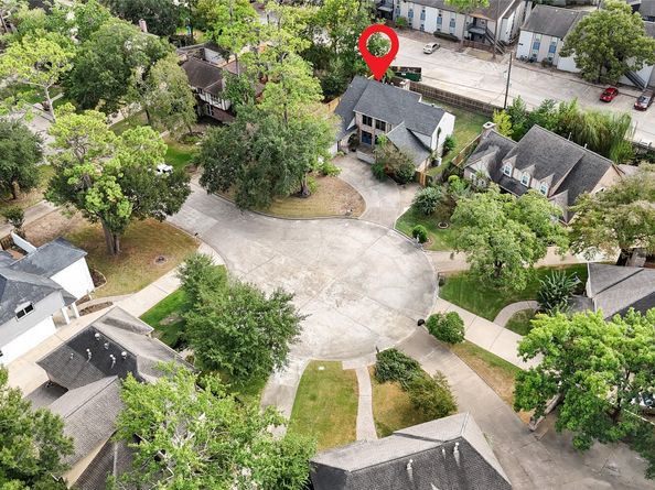 11727 Gardenglen Drive, Houston TX 77070