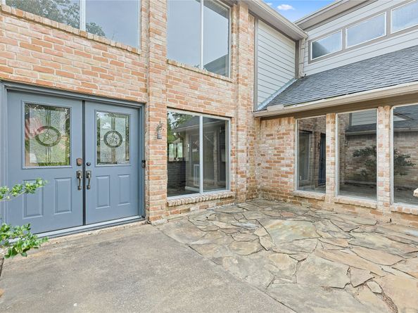 11727 Gardenglen Drive, Houston TX 77070