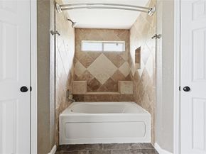 11727 Gardenglen Drive, Houston TX 77070